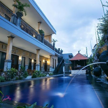 Wijaya Guesthouse Canggu  Exterior photo